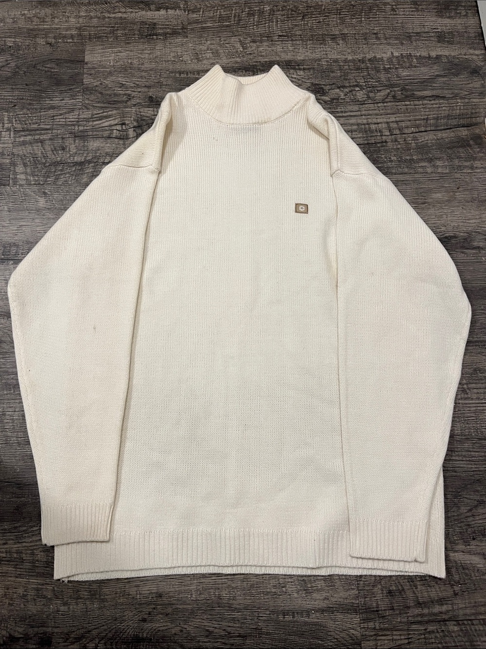 South Pole turtle neck